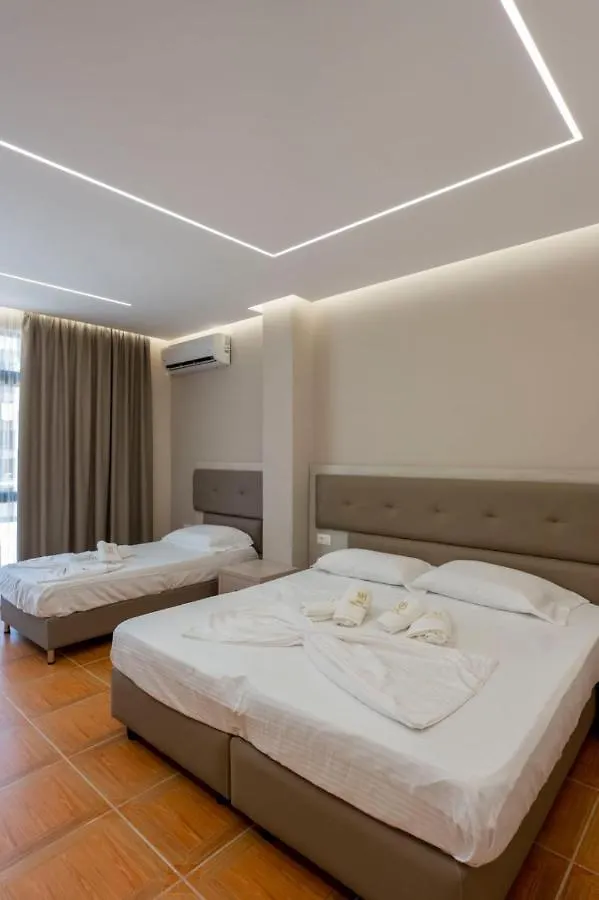 Hotel Miami Beach Golem  0*, Golem (Tirana) Albania